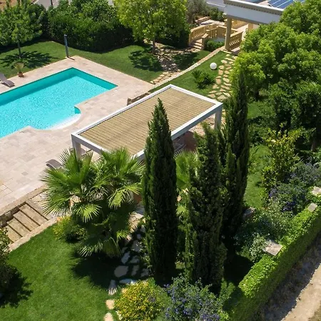 Loran By Perle Di Puglia Vila