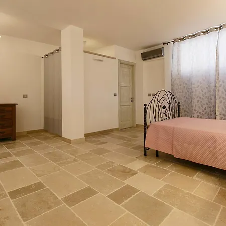 Loran By Perle Di Puglia Vila
