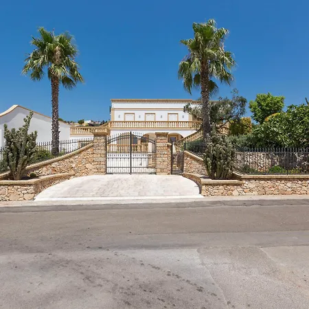 Vila Loran By Perle Di Puglia